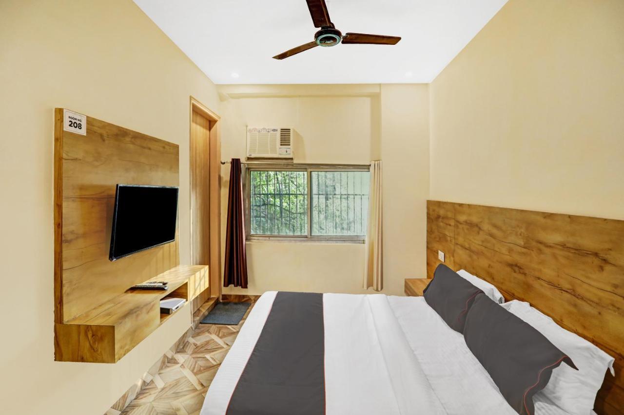 Oyo 81641 Collection O Hotel A1 Residency Nowe Delhi Zewnętrze zdjęcie